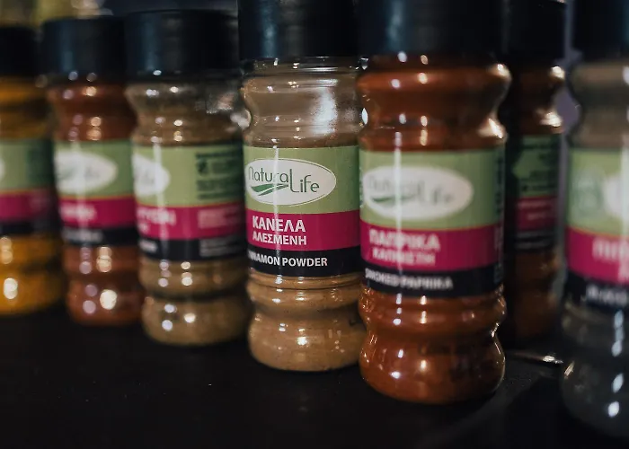 Hostel One One World Square Αγία Νάπα