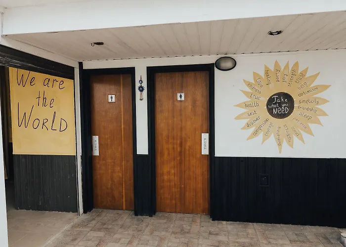 One One World Square