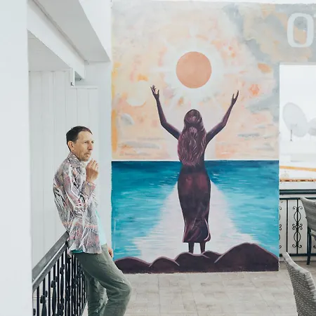 Auberge de jeunesse One One World Square Ayía Nápa