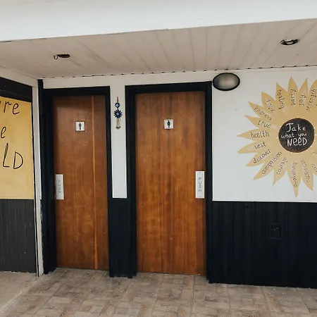 One One World Square