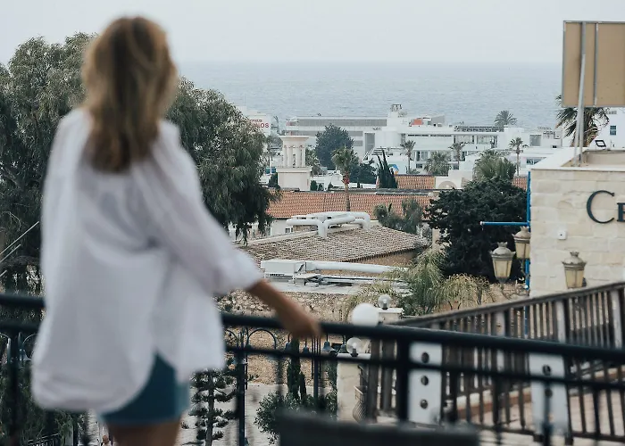 One One World Square