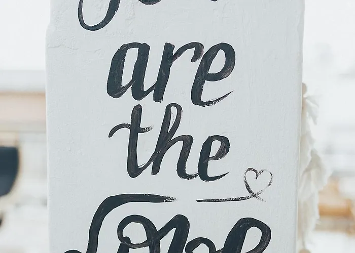 One One World Square Hostel *