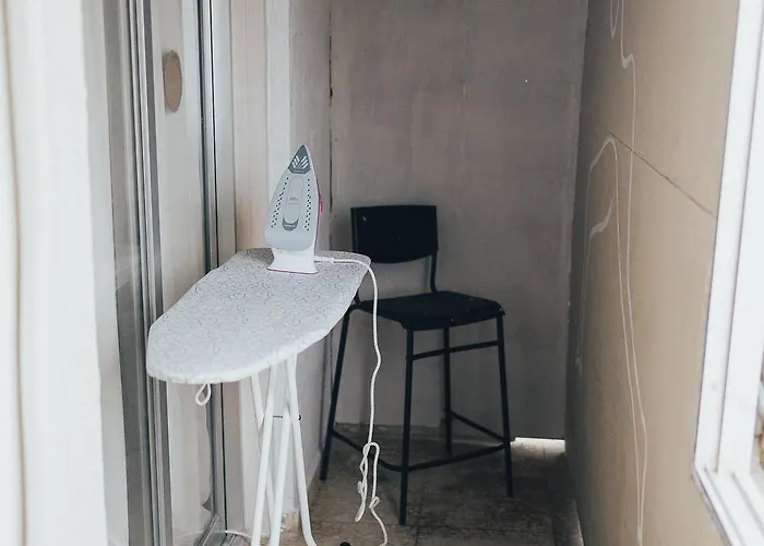 One One World Square Hostel *